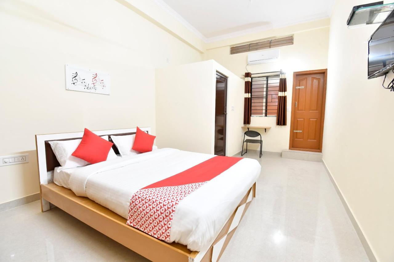 Hotel Oyo 44065 Sri Krishna Nilaya à Bangalore Extérieur photo