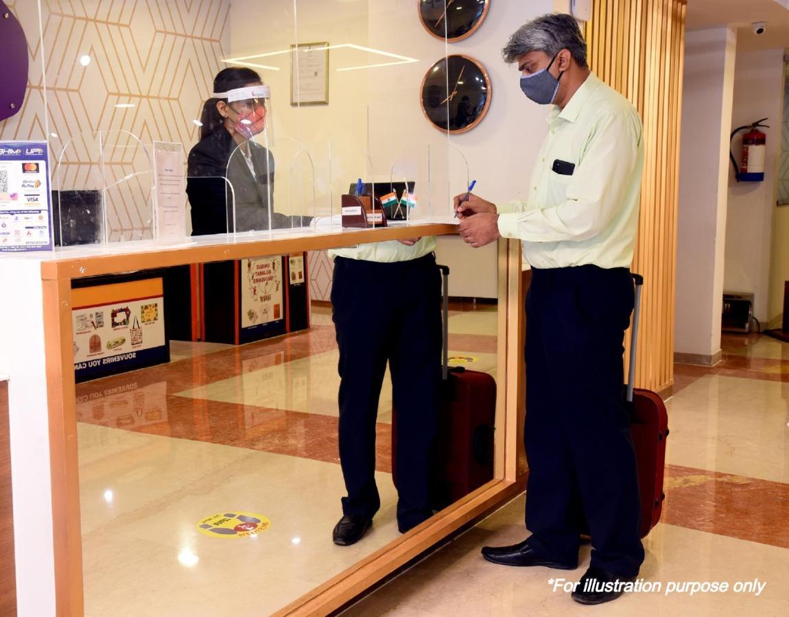 Hotel Oyo 44065 Sri Krishna Nilaya à Bangalore Extérieur photo